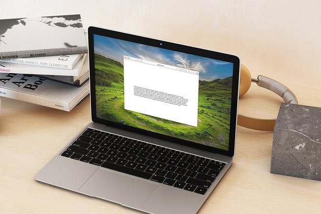 超级本笔记本电脑网页设计展示样机模板 Laptop Mock-up – Interior Set插图5