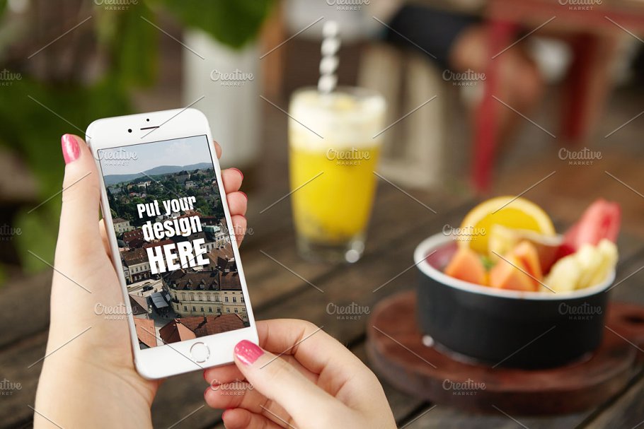 手持iPhone手机样机模板 iPhone Mockups插图(4)