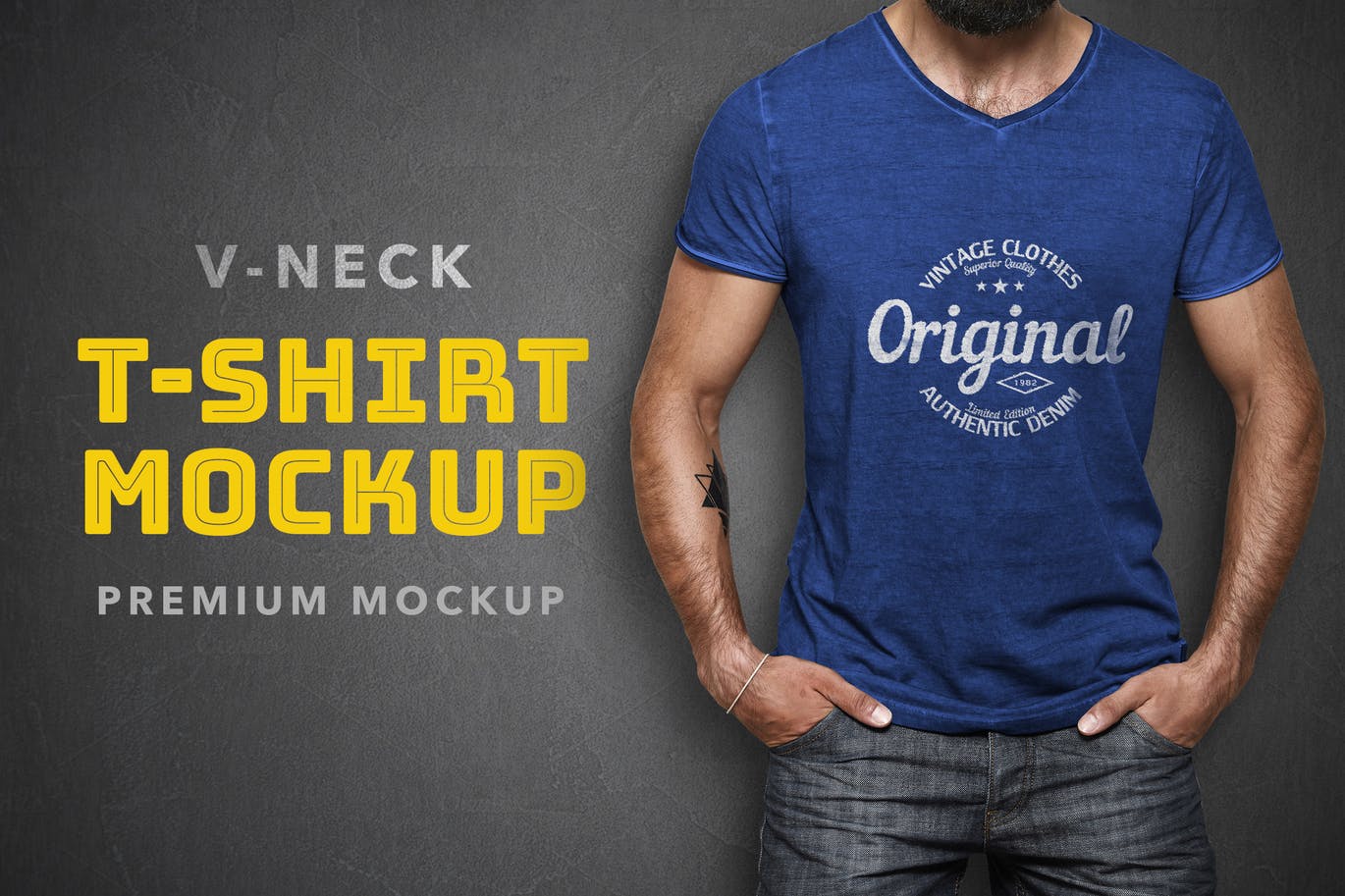V领T恤设计模特上身效果预览样机模板 V-Neck T-Shirt Mockup插图