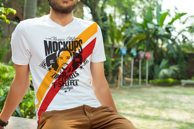 时尚男士V领T恤印花设计服装样机 Stylish V-Neck T-Shirt Mockups插图(1)
