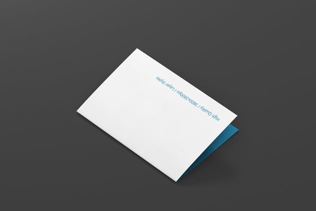 折叠型企业名片卡片平铺样机 Folded Business Card Mockup – Horizontal插图7