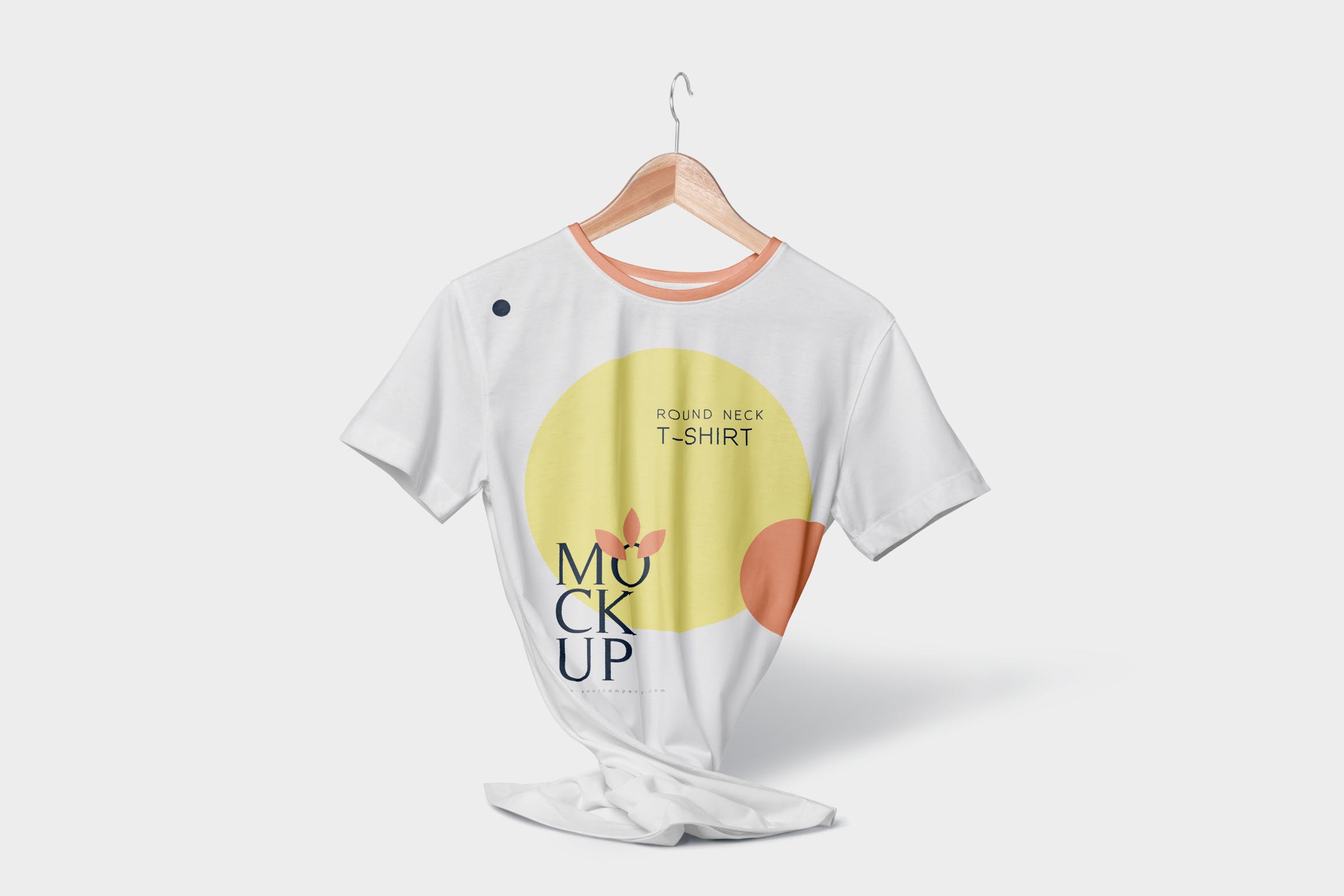 圆领T恤正面印花设计多角度预览图样机 Round Neck T-Shirt Mockups插图