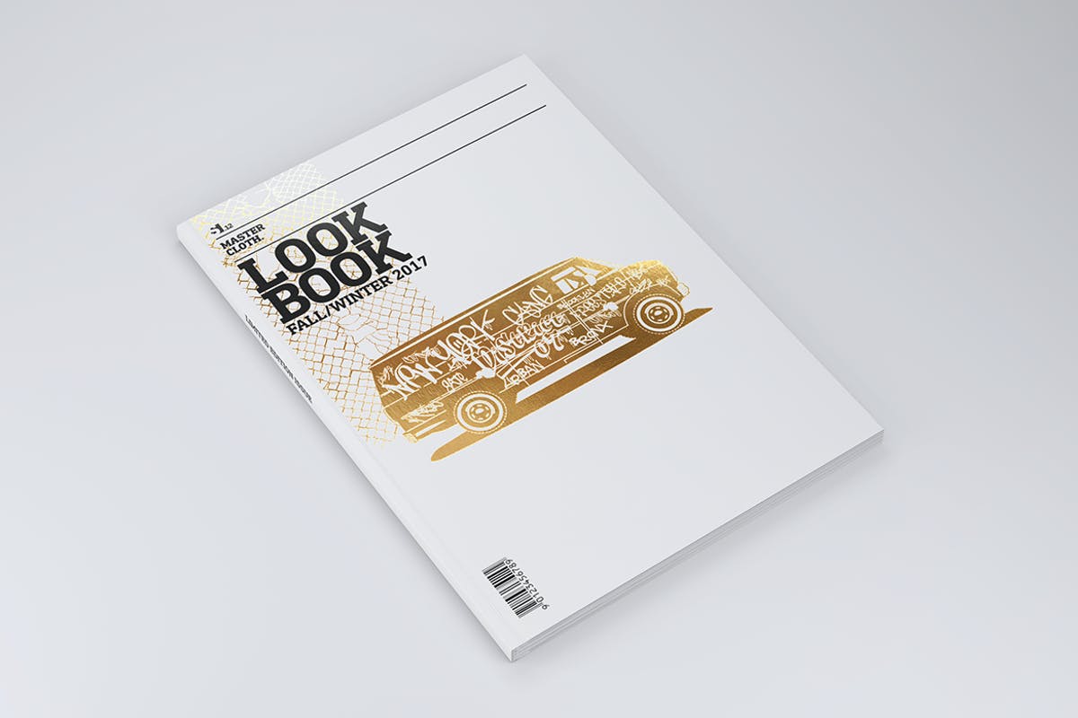 逼真金箔压印A4杂志宣传册样机 A4 Magazine Brochure Mock-up插图