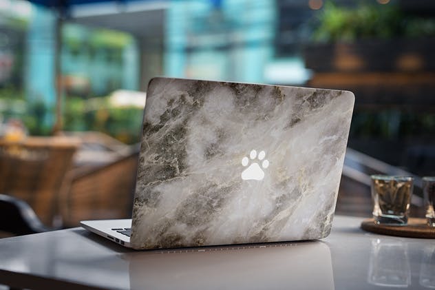 Macbook A面定制外观样机模板 MacBook Skin Mock-Up插图(3)