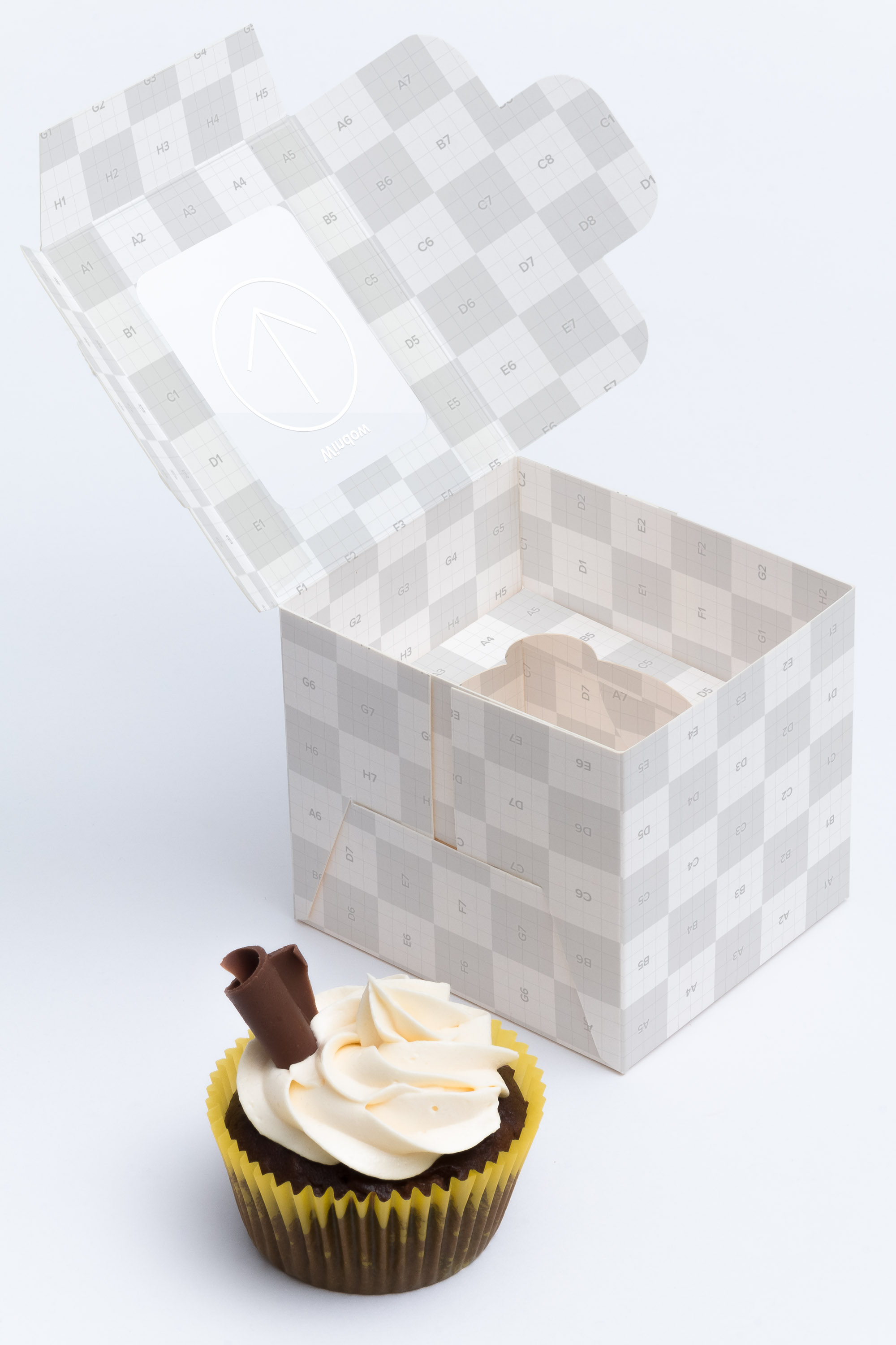 单个纸杯蛋糕盒包装设计样机02 One Cupcake Box Mockup 02插图3 单个纸杯蛋糕盒包装设计样机02 One Cupcake Box Mockup 02插图3