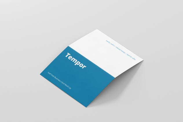 折叠型企业名片卡片平铺样机 Folded Business Card Mockup – Horizontal插图5
