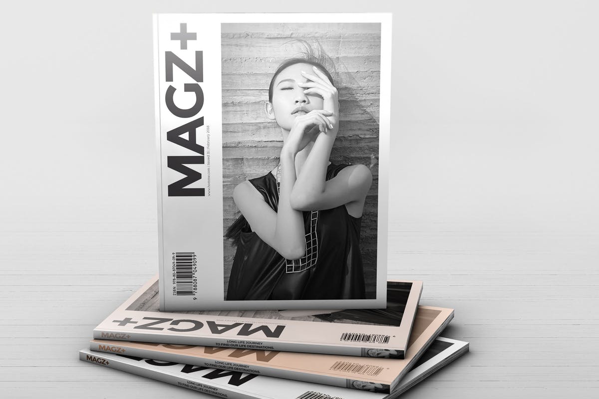 逼真时尚杂志样机模板 Realistic Magazine Mockups插图