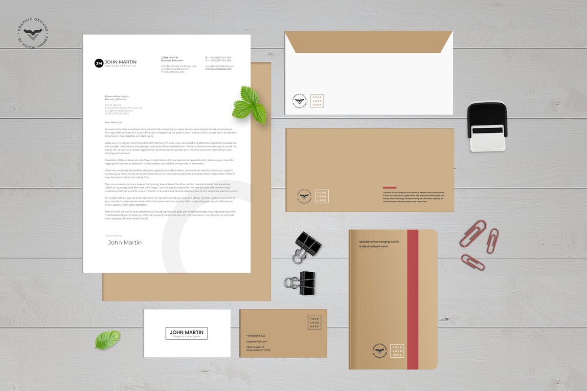 企业办公用品套装等距样机模板 Stationary Kit Mockups插图