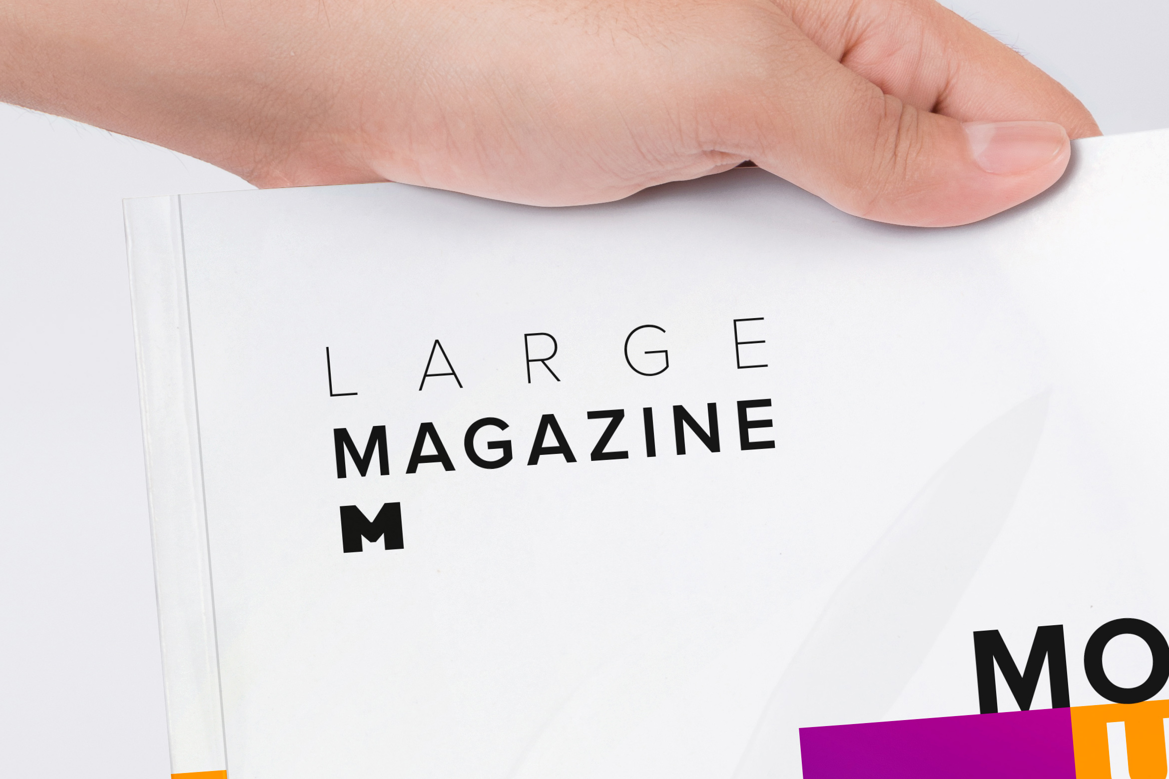 大型杂志封面设计效果图样机04 Large Magazine Cover Mockup 04插图3