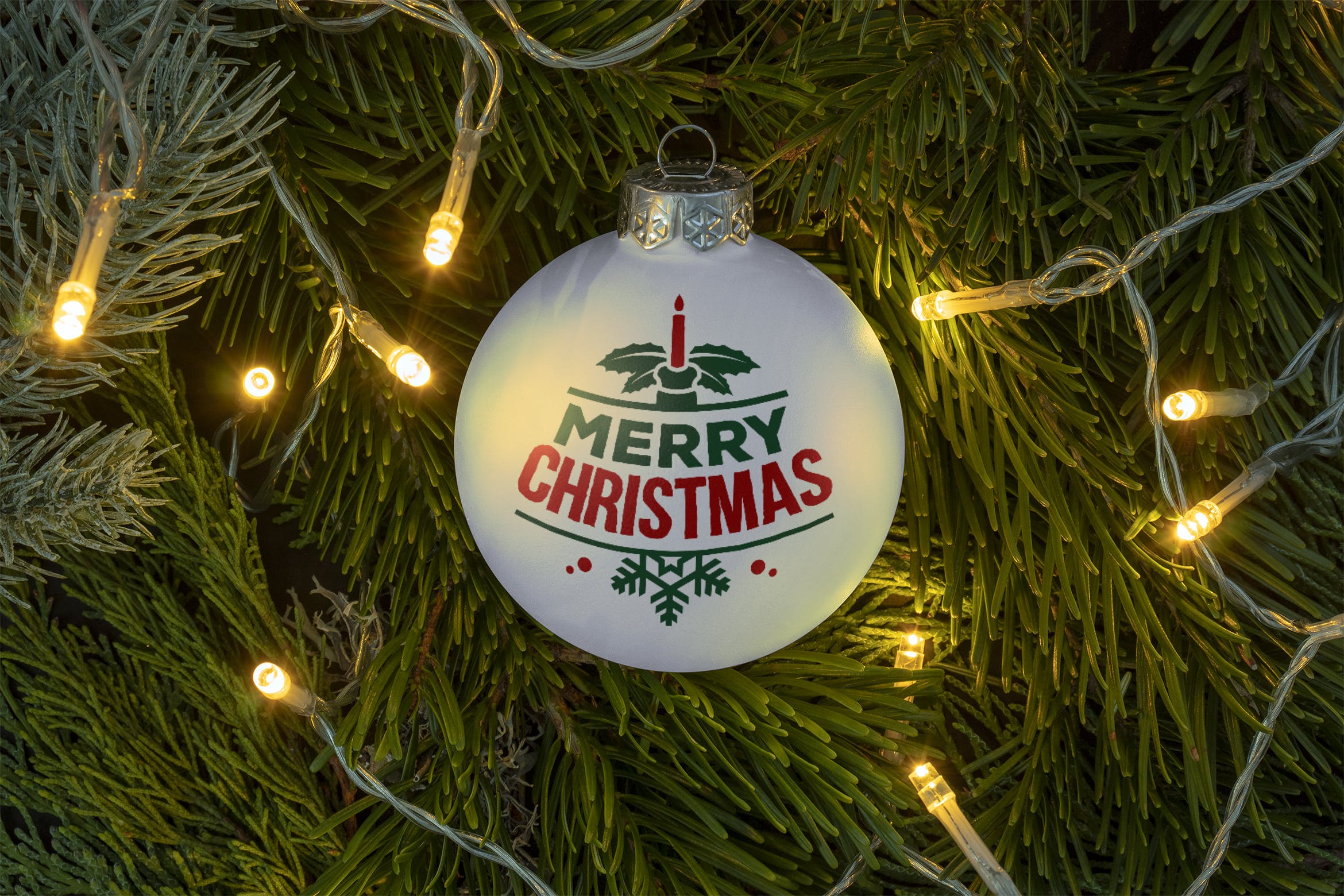 灯饰背景圣诞节装饰球样机模板 Christmas ball ornament mockup插图