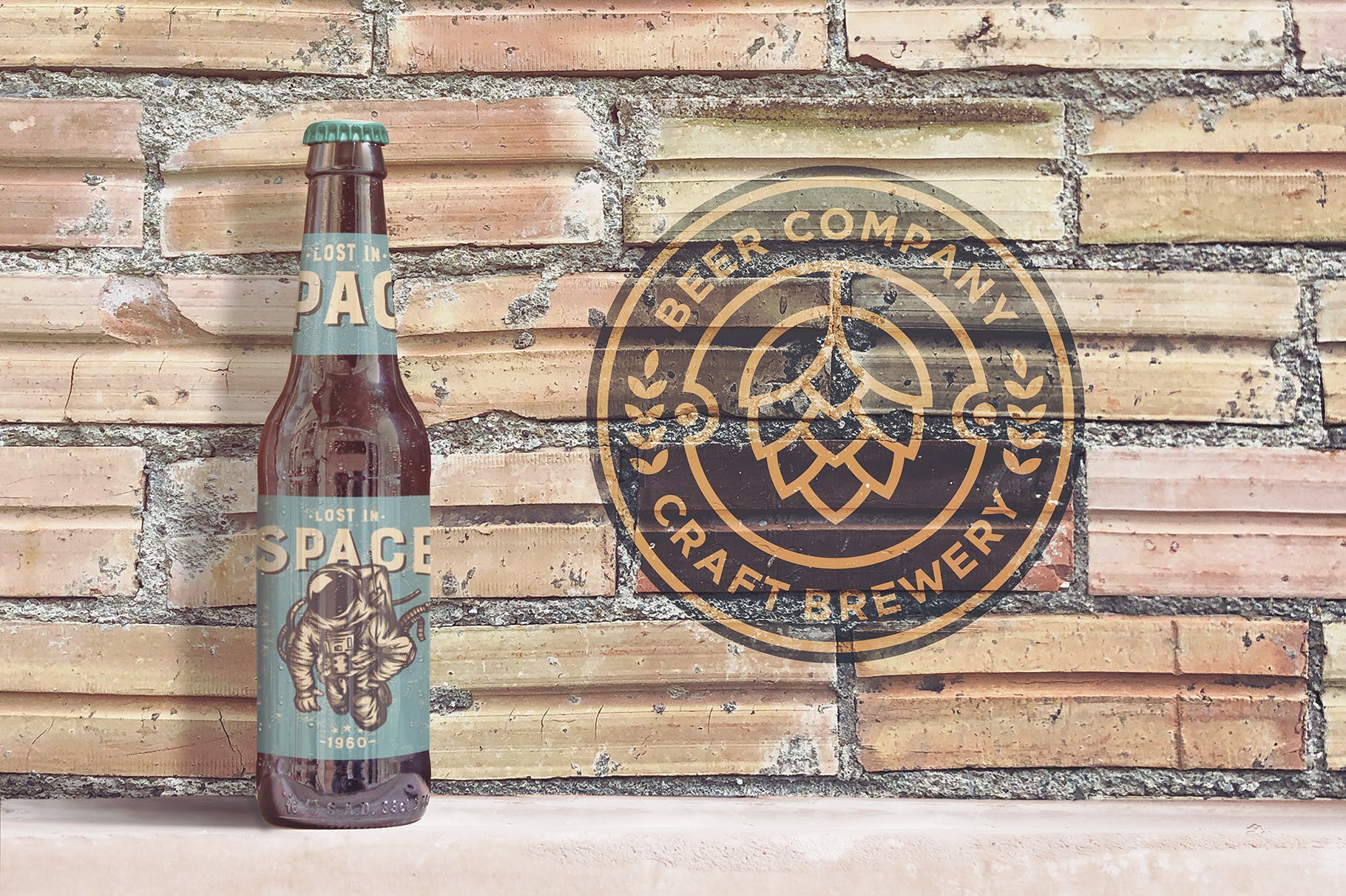 砖墙背景啤酒瓶外观设计样机模板 Brick Backgrounds Beer Mockup插图3
