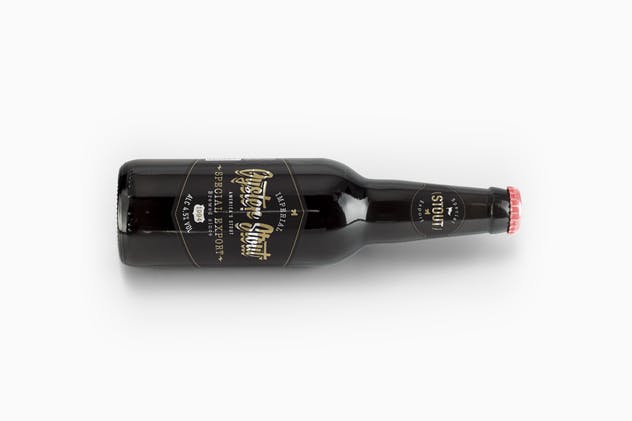 黑色啤酒瓶外观样机 Beer Black Bottle Mockup插图(11)