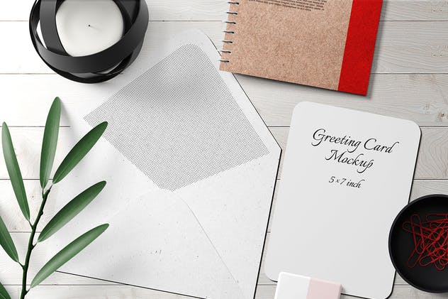 圆角贺卡卡片样机模板 7×5 Rounded Corners Greeting Card Mockup Set 1插图(3)