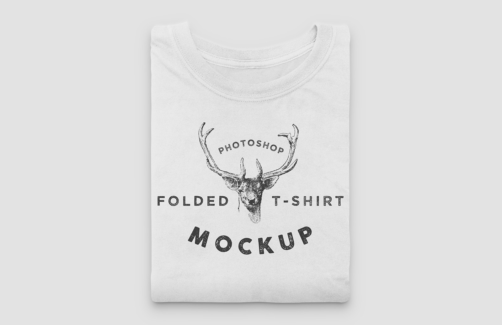 折叠T恤 PSD 样机 Folded T-Shirt Mockup PSD插图(1)