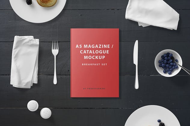 早餐场景A5杂志画册样机 A5 Magazine Catalogue Mockup – Breakfast Set插图2