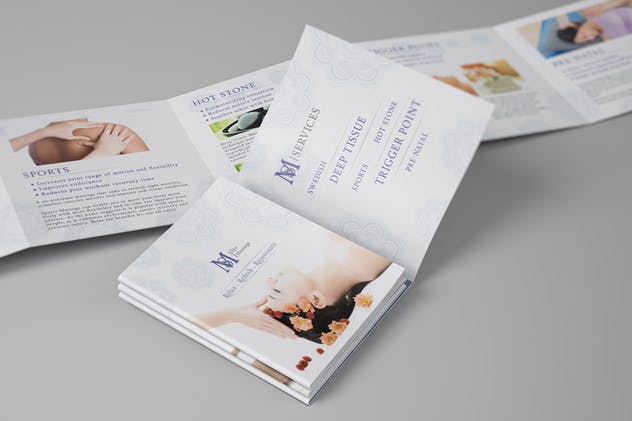 方形迷你折页宣传册样机V2 Square Mini Brochure Seven Panel Mockups 02插图(7)