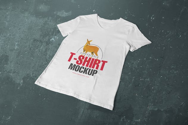 时尚品牌V领T恤服装样机 5 Trendy V-Neck T-Shirt Mockups插图(6)