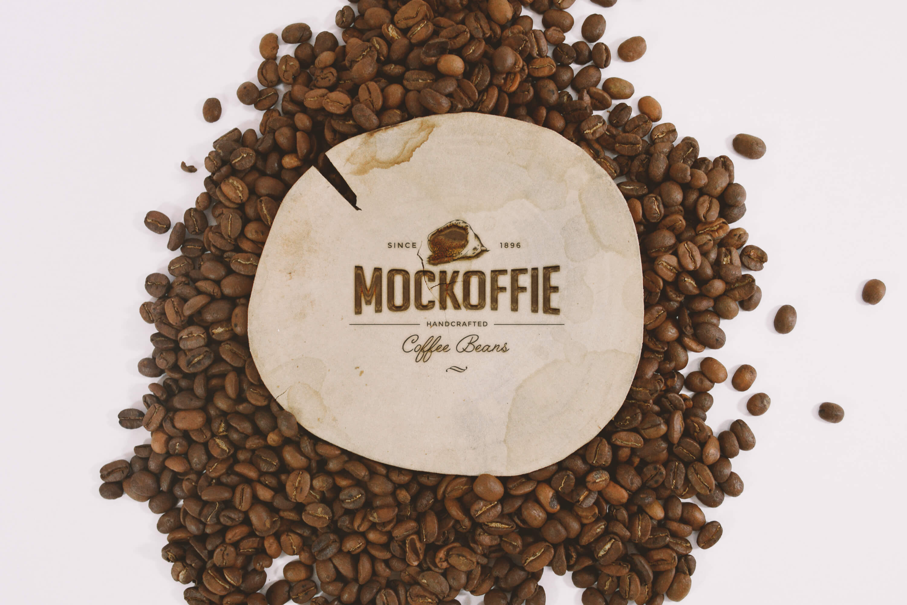 咖啡品牌Logo商标设计效果预览样机 Engraved Wood Logo Mockup插图