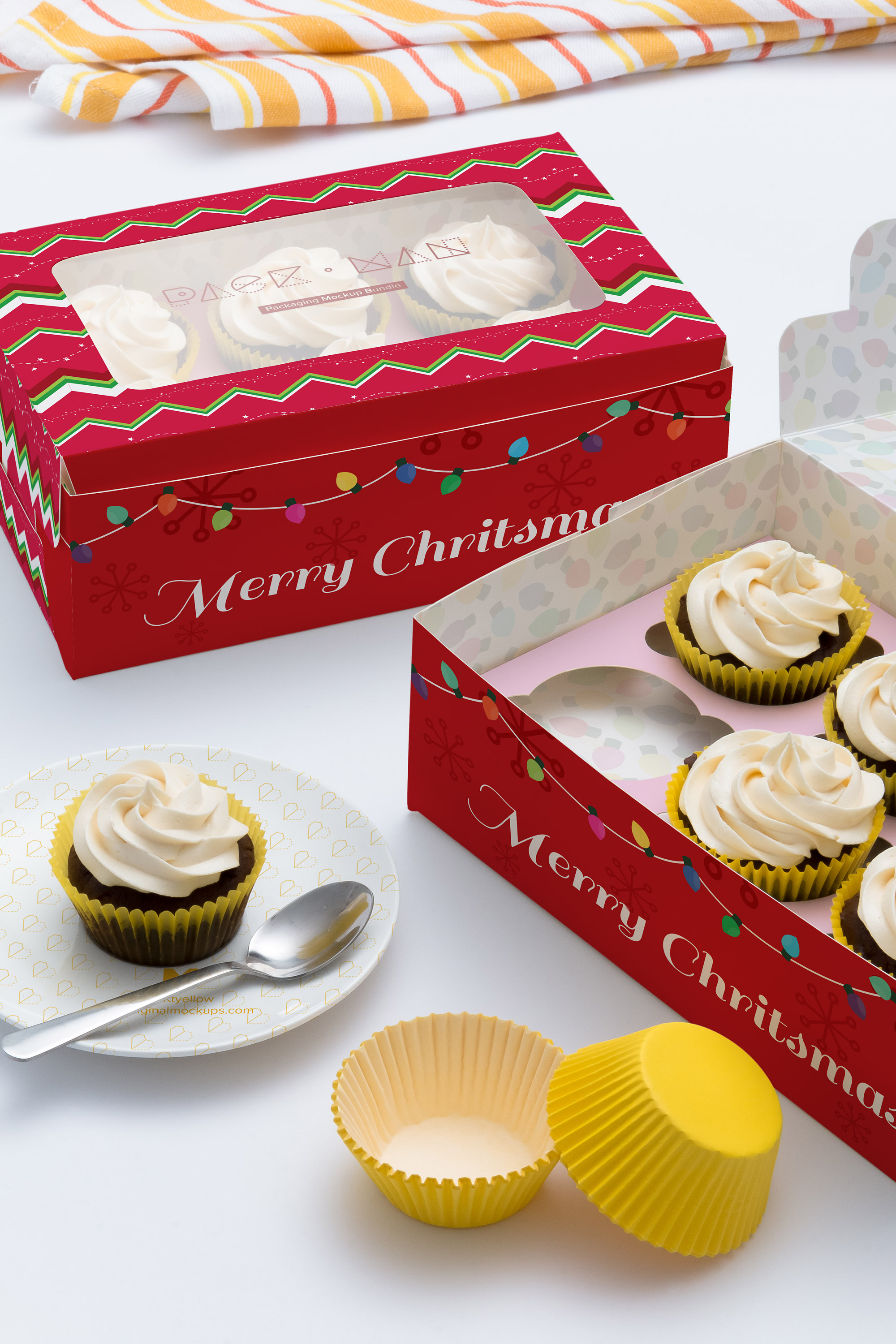 六只装纸杯蛋糕包装盒外观设计样机模板 Six Cupcake Box Mockup 05插图1 六只装纸杯蛋糕包装盒外观设计样机模板 Six Cupcake Box Mockup 05插图1