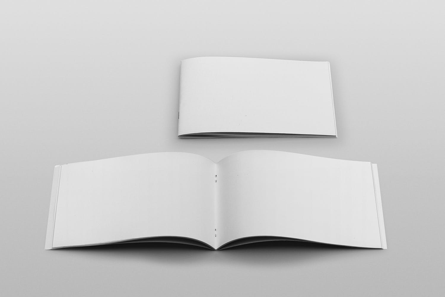 企业画册产品手册封面&内页版式设计正视图样机第一素材精选 Cover & Open Landscape Brochure Mockup Front View插图(1)