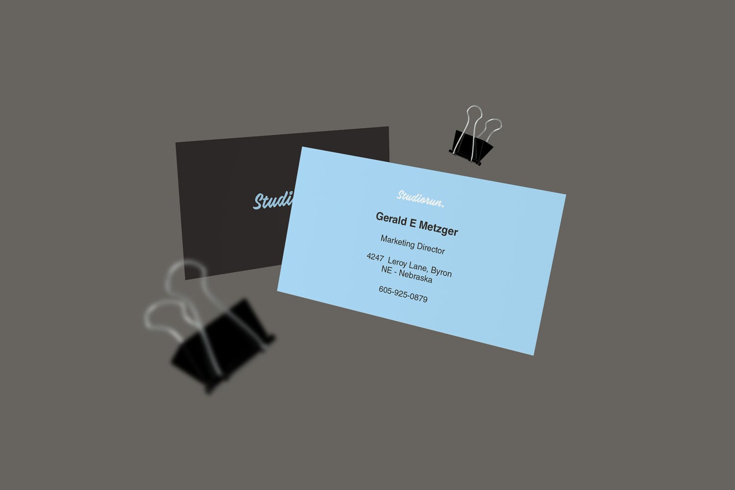 牛皮纸名片版式设计图第一素材精选 Business Card Mockups插图(3)