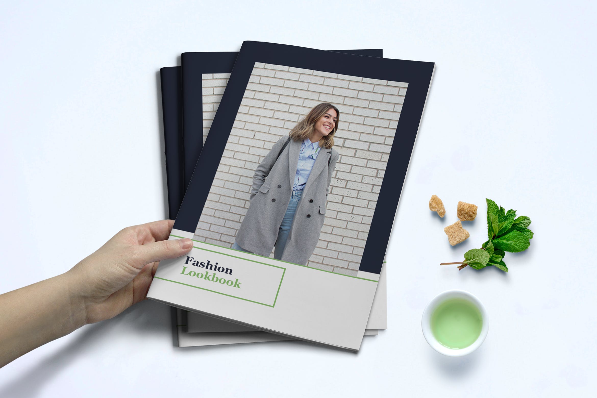 时装订货画册/新品上市产品大洋岛精选目录设计模板v1 Fashion Lookbook Template插图