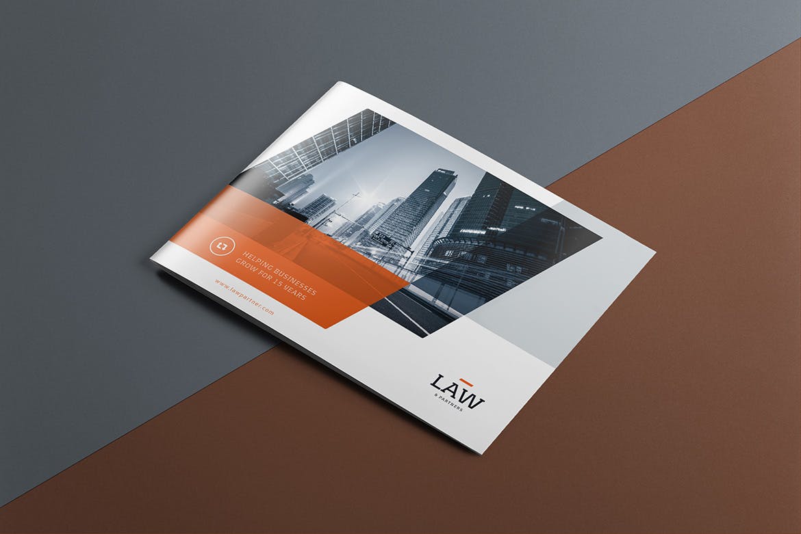横版设计风格企业宣传册/企业画册内页版式设计样机第一素材精选 Landscape Brochure Mockup插图(1)