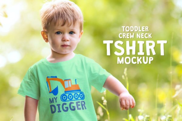 童装男童圆领T恤服装样机模板 Toddler Boy Crew Neck T-shirt Mock-up