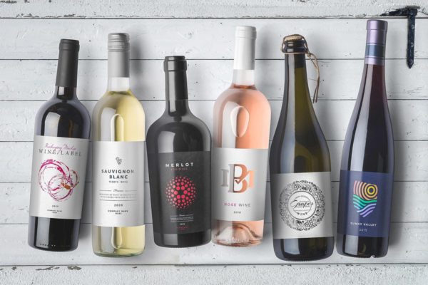 高端品牌酒瓶包装设计样机模板Vol.1 Wine Bottles Mockups Vol. 1