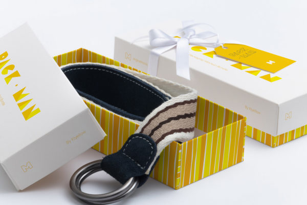 矩形精品礼品盒外观设计效果图样机02 Rectangular Gift Box Mockup 02