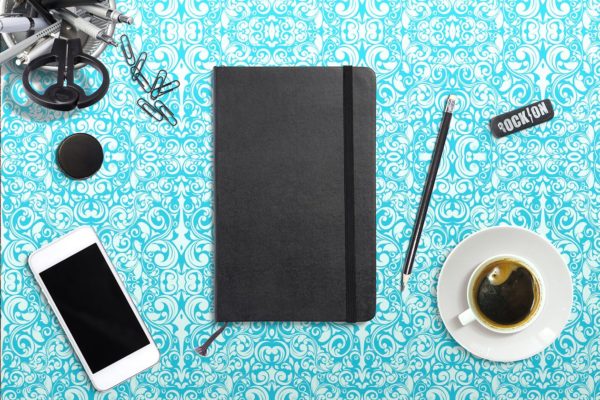 速写簿和工作场景样机 Sketchbook & Workplace Mockups