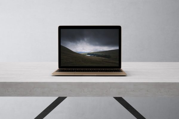 高品质的笔记本电脑设备展示样机 Laptop Mock-Up缩略图 高品质的笔记本电脑设备展示样机 Laptop Mock-Up