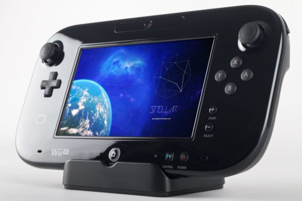 Wii U豪华掌上游戏机游戏设计预览样机02 Wii U Deluxe Gamepad Mockup 02缩略图 Wii U豪华掌上游戏机游戏设计预览样机02 Wii U Deluxe Gamepad Mockup 02