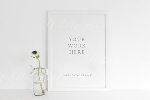 简约 30×40白色画框模型  30×40 white frame mock up