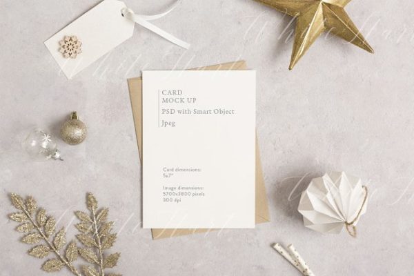 现代极简主义5 x7″圣诞节金色贺卡样机模板 5×7" card mock up – Gold Christmas