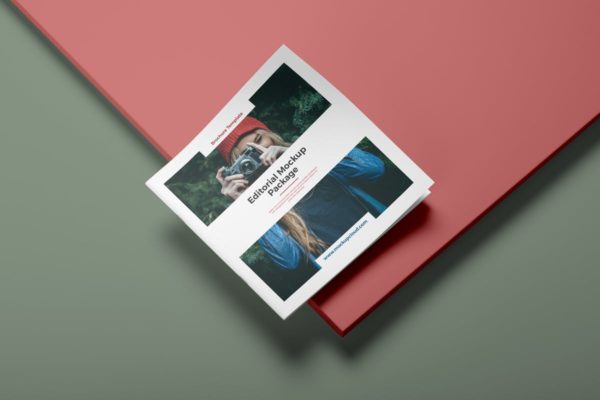 方形摄影画册样机 Square Brochure Mockup
