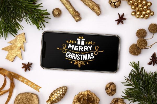 圣诞节主题背景iPhone手机屏幕界面预览样机模板素材 Christmas phone mockup