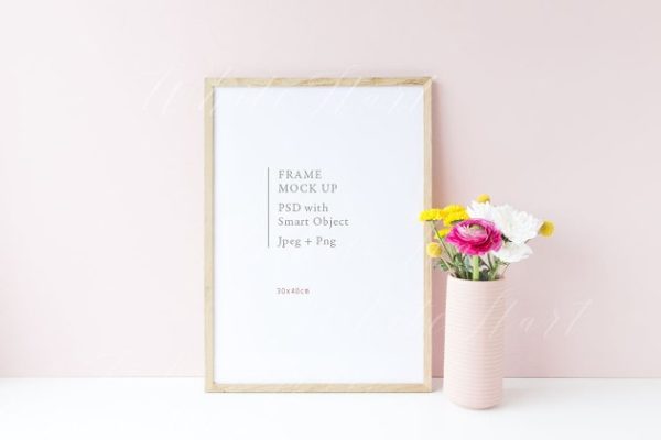 插花装饰实木画框相框样机 30x40cm wooden frame mockup