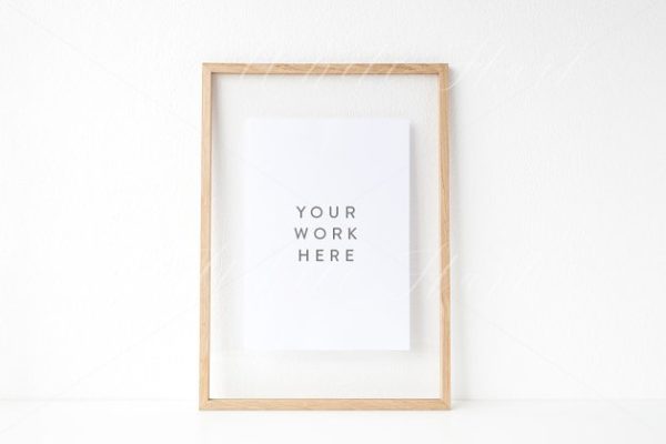 简约系列A4木制框架作品展示画框样机设计模板素材 Wooden frame A4 styled mock up