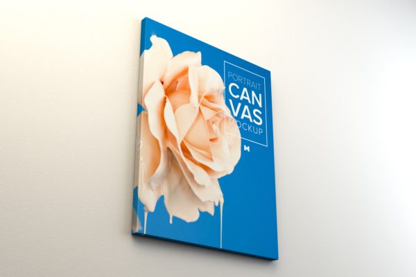 挂墙画布画框艺术作品&画像展览效果透视图样机素材 Portrait Canvas Frame Mockup Hanging on Wall in Perspective