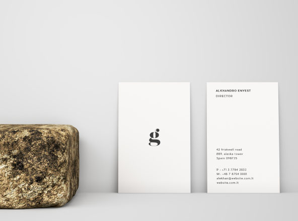 竖版设计企业名片正背面效果图样机素材 Vertical Business Card Mockup – Front & Back