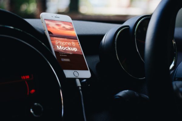 APP界面设计截图预览iPhone 8手机样机模板素材v4 Presentation Kit – iPhone showcase Mockup