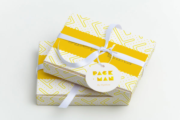 扁平甜品糕点包装盒礼品盒外观设计样机素材02 Sweet Box Mockup 02