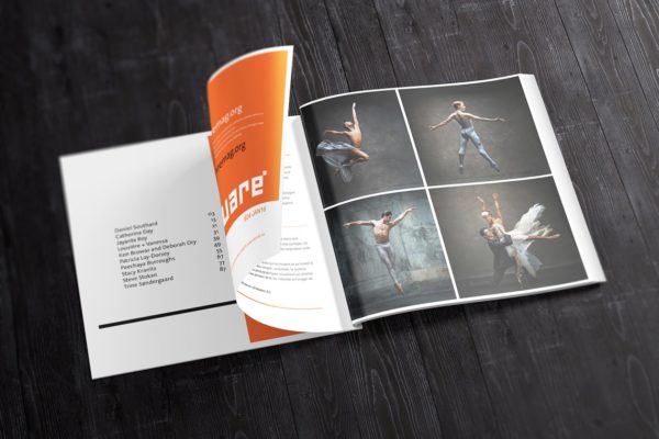 方形杂志样机素材模板 Square Magazine Mockups