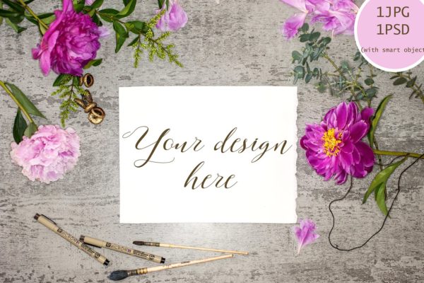 粉红牡丹花边装饰便签样机素材模板 Pink peony mock up
