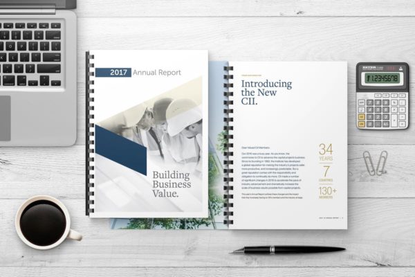 高档活页笔记本记事本印刷品样机素材 Comb Bound Book Mockups