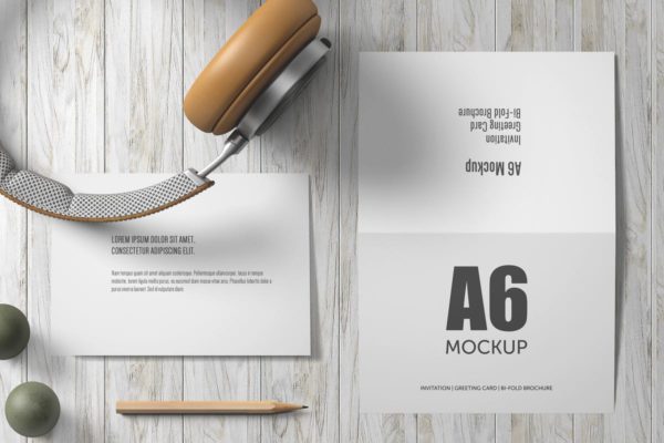 A6横向双折页贺卡/请柬样机素材套装V1 A6 Landscape Bi-Fold Greeting Card Mockup – Set 1
