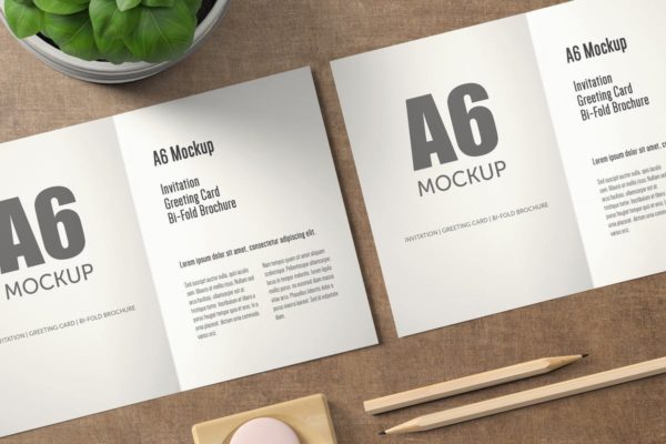 A6纵向双折页贺卡印刷品样机素材 A6 Portrait Bi-Fold Greeting Card Mock-up