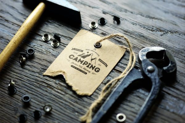 牛仔服饰吊牌标签样机素材合集 Logo Label Mock-Up Set