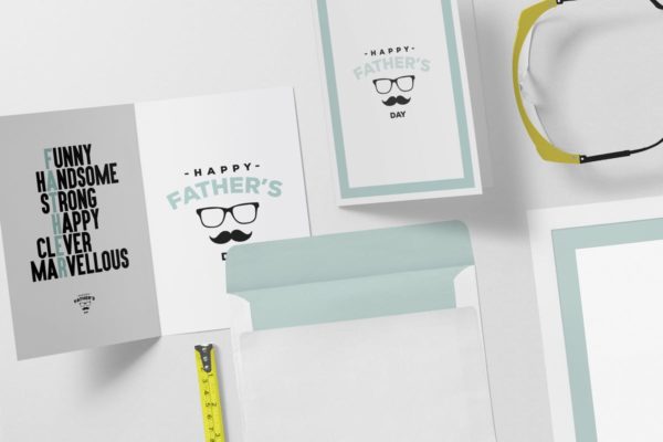 极简主义的贺卡/请帖/信封样机素材套装 Greeting Card Mockup Scenes